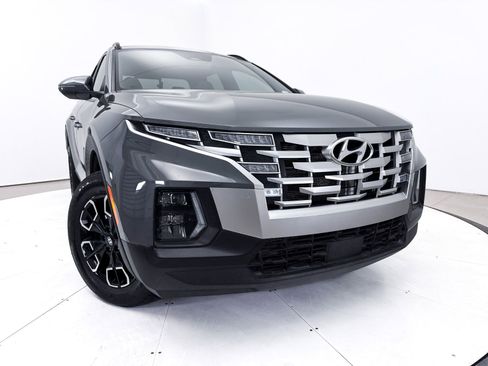 Used 2023 Hyundai Santa Cruz SEL Premium image 7