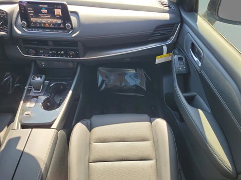 New 2026 Nissan Rogue SV image 17