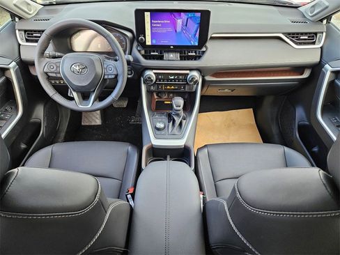 New 2025 Toyota RAV4 Limited image 20