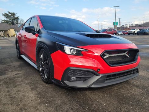 Used 2022 Subaru WRX Limited image 3