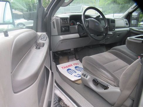 Used 2003 Ford F250 XLT AWD/4WD image 20
