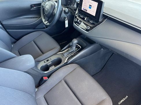 Used 2024 Toyota Corolla LE FWD image 18