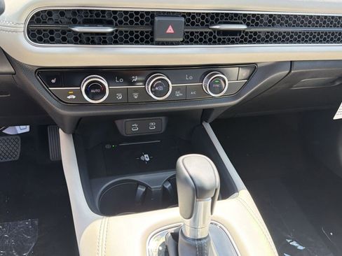 New 2026 Honda HR-V EX-L image 17