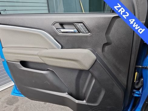 Used 2023 Chevrolet Colorado ZR2 w/ ZR2 Convenience Package III image 26