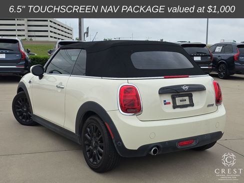 Used 2021 MINI Cooper Convertible w/ 6.5" Touchscreen Package image 3