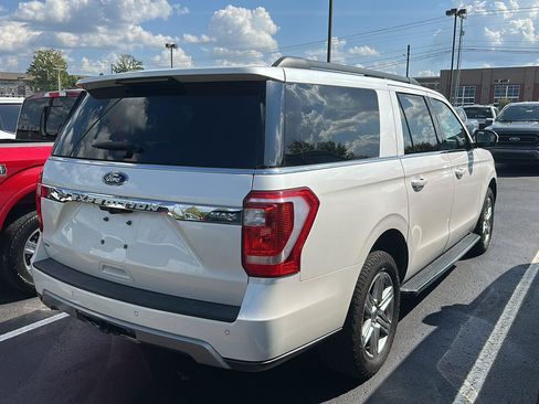 Used 2019 Ford Expedition Max XLT w/ Equipment Group 202A AWD/4WD image 3