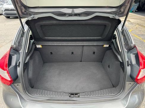 Used 2014 Ford Focus SE w/ Equipment Group 201A image 12