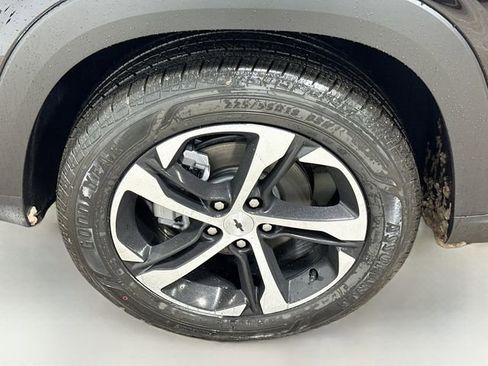 New 2026 Chevrolet Trax RS FWD image 32