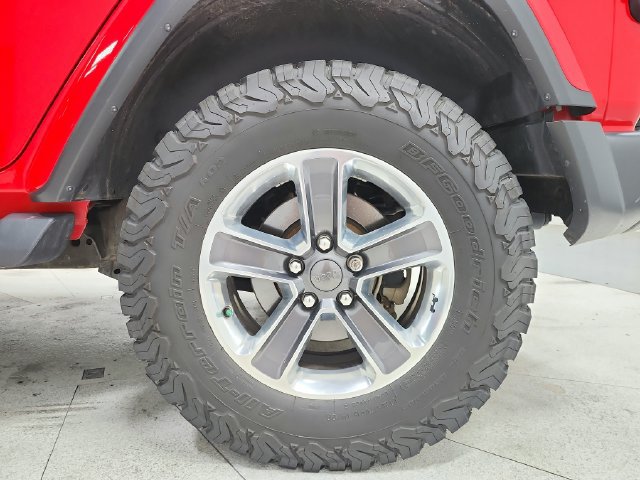 Used 2018 Jeep Wrangler Unlimited Sahara AWD/4WD image 20