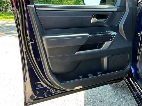 Used 2023 Toyota Tundra Platinum image 25