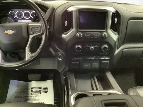 Used 2020 Chevrolet Silverado 1500 LTZ w/ LTZ Premium Package image 10