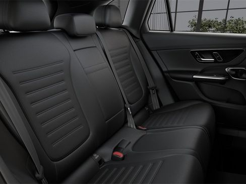 New 2026 Mercedes-Benz GLC 300 image 40