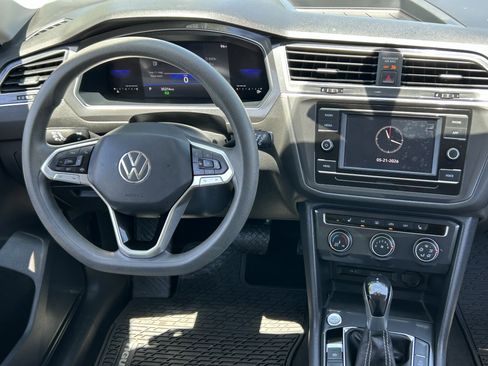 Used 2023 Volkswagen Tiguan S FWD image 12