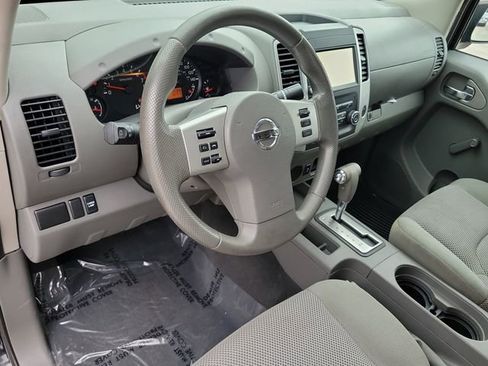 Used 2019 Nissan Frontier S image 19