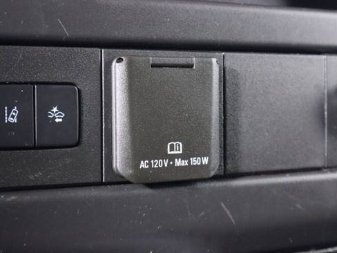 Used 2019 Chevrolet Express 2500 w/ Driver Convenience Package RWD image 24