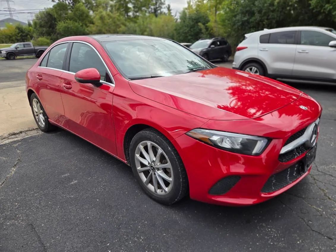 Used 2019 Mercedes-Benz A 220 image 4