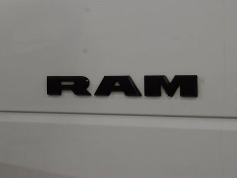 Used 2023 RAM 2500 Laramie w/ Night Edition image 16