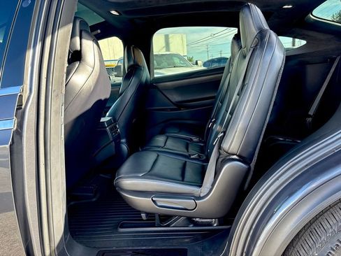 Used 2018 Tesla Model X P100D image 24