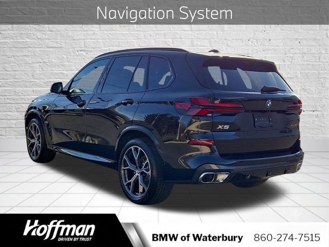Certified 2026 BMW X5 xDrive40i w/ M Sport Package AWD/4WD image 4