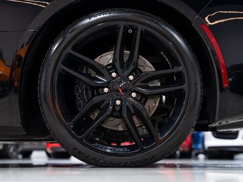 Used 2017 Chevrolet Corvette Stingray Coupe w/ Battery Protection Package RWD image 13