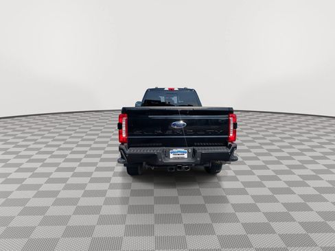 Used 2023 Ford F350 Lariat w/ Lariat Ultimate Package AWD/4WD image 7
