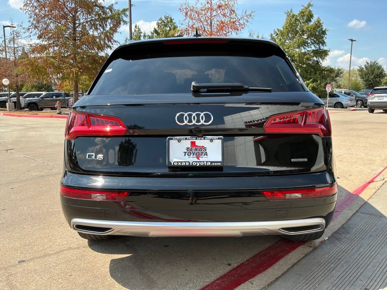 Used 2020 Audi Q5 2.0T Premium Plus w/ Premium Plus Package AWD/4WD image 7