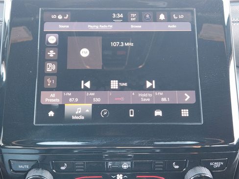 Used 2025 Jeep Grand Cherokee 4WD image 21