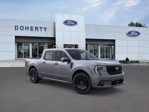 New 2025 Ford Maverick Lobo image 7