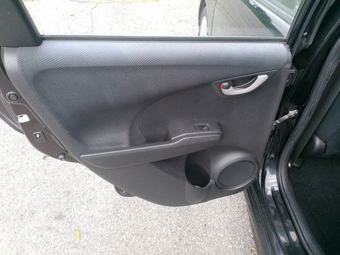 Used 2011 Honda Fit Sport image 28
