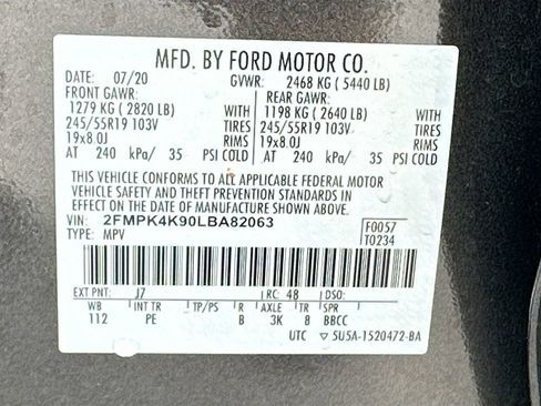 Used 2020 Ford Edge Titanium w/ Equipment Group 301A AWD/4WD image 32