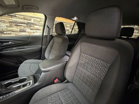 Used 2024 Chevrolet Equinox LT AWD/4WD image 12