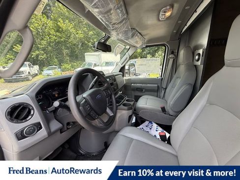 New 2026 Ford E-450 and Econoline 450 Super Duty w/ Driver's Safety Package image 10