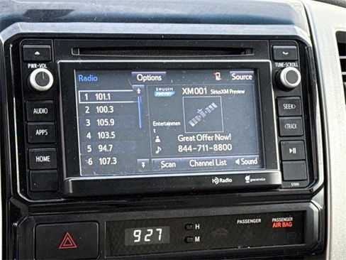 Used 2014 Toyota Tacoma PreRunner image 19