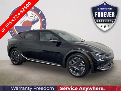 New 2025 Kia EV6 Light w/ Light LR Technology Package