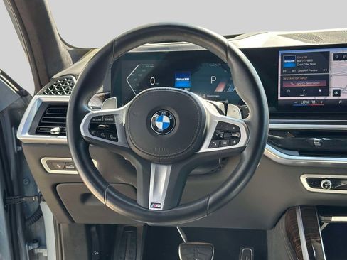 Certified 2024 BMW X7 xDrive40i w/ M Sport Package AWD/4WD image 17