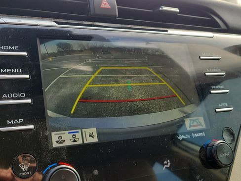 Used 2019 Toyota Camry LE w/ Sunroof Package image 26