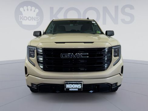 Used 2023 GMC Sierra 1500 Elevation AWD/4WD image 11