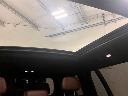 Used 2019 BMW X7 xDrive50i w/ Dynamic Handling Package image 19