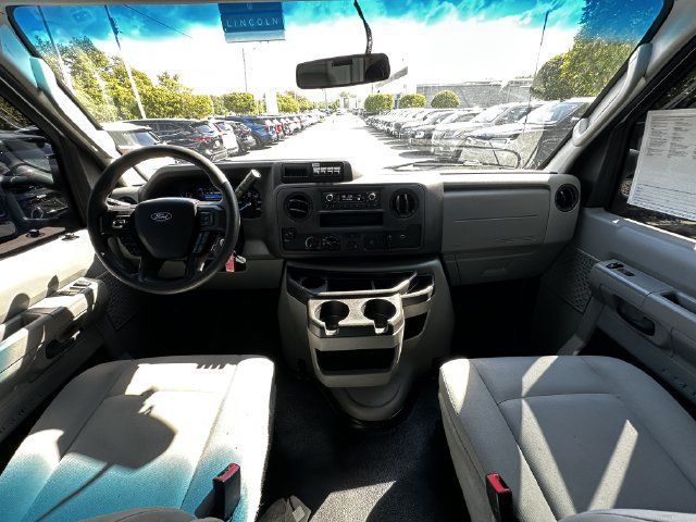 Certified 2022 Ford E-350 and Econoline 350 Super Duty w/ Power Windows & Locks Group RWD image 16