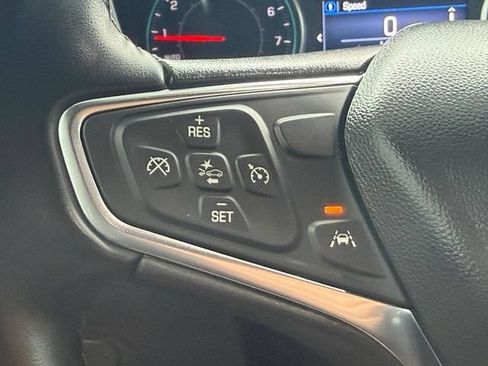 Used 2024 Chevrolet Equinox LT w/ LPO, Floor Liner Package FWD image 13