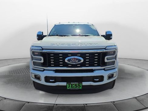 Certified 2024 Ford F450 Platinum w/ FX4 Off-Road Package AWD/4WD image 3