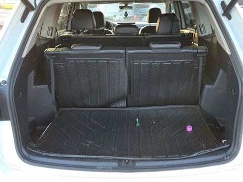 Used 2021 Volkswagen Atlas SE image 25