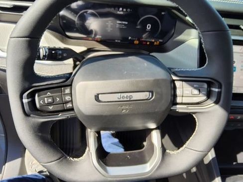 New 2026 Jeep Cherokee Laredo AWD/4WD image 17