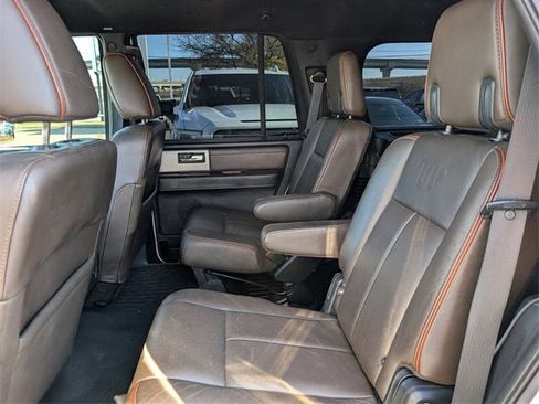 Used 2015 Ford Expedition King Ranch image 27
