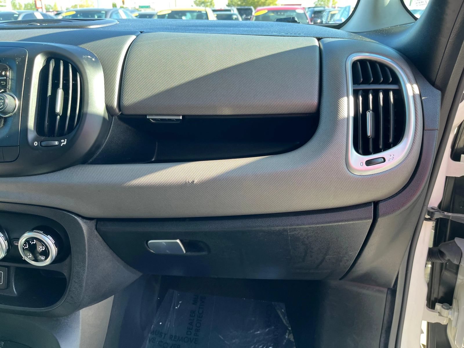 Used 2017 FIAT 500L Pop FWD image 20