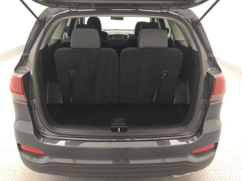 Used 2019 Kia Sorento AWD V6 image 29