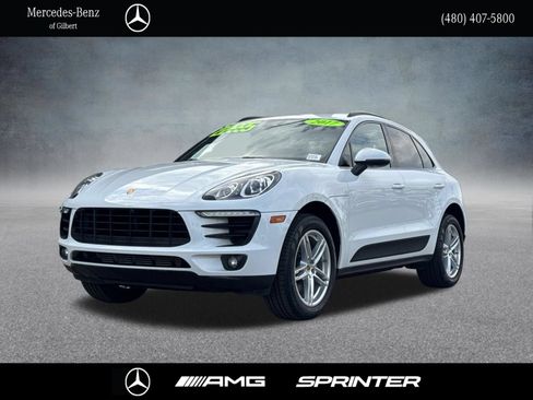 Used 2017 Porsche Macan AWD/4WD image 1
