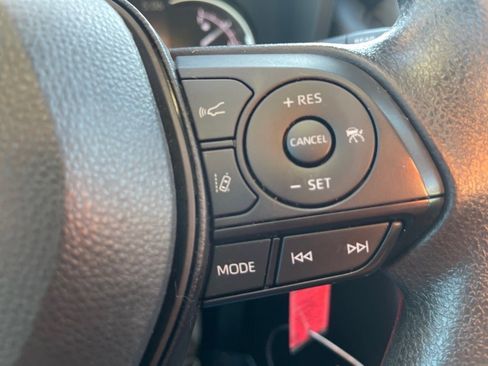 Used 2024 Toyota RAV4 LE image 11