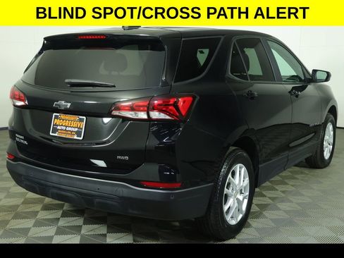Used 2024 Chevrolet Equinox LS w/ LS Convenience Package image 7