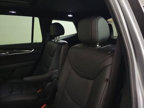 Used 2024 Cadillac XT6 Sport w/ Technology Package AWD/4WD image 11